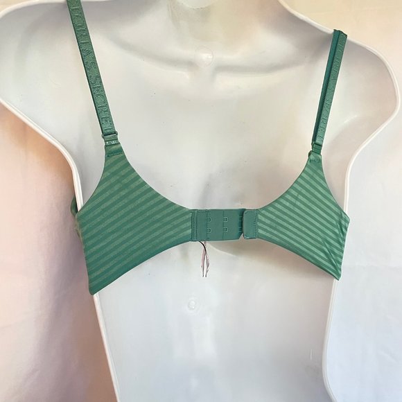 Victorias Secret 32B Underwire padded bra NWOT Jade Green - Picture 2 of 4